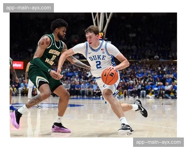 NCAA“疯狂三月”最佳阵容坎宁安宣布参加2026年NBA选秀 NCAA“疯狂三月”最佳阵容坎宁安宣布参加2026年NBA选秀